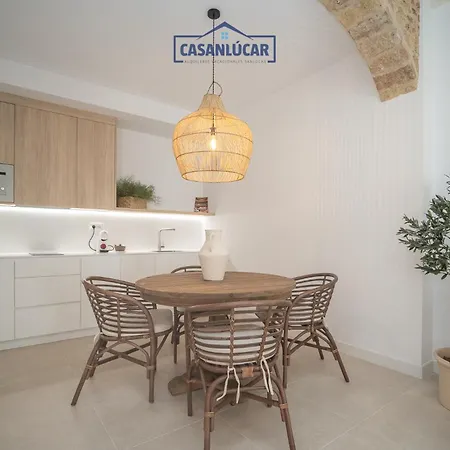 Sanlucar Centro - 2 *